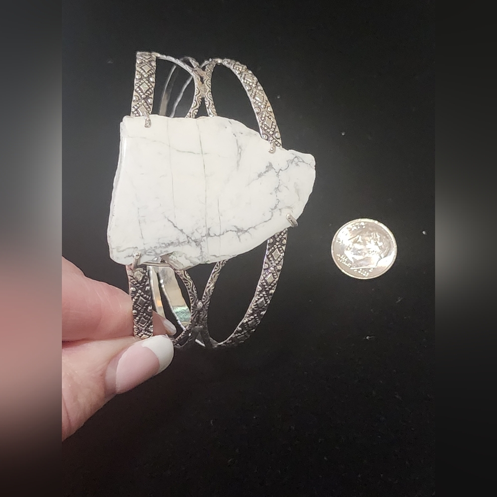 Rough Howlite Cuff